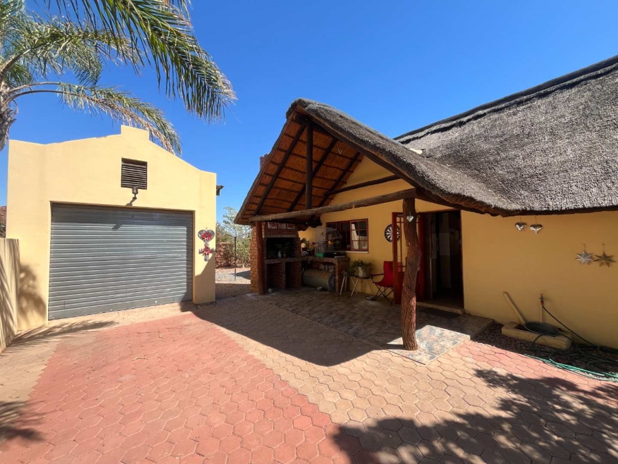 3 Bedroom Property for Sale in Blydeville Northern Cape